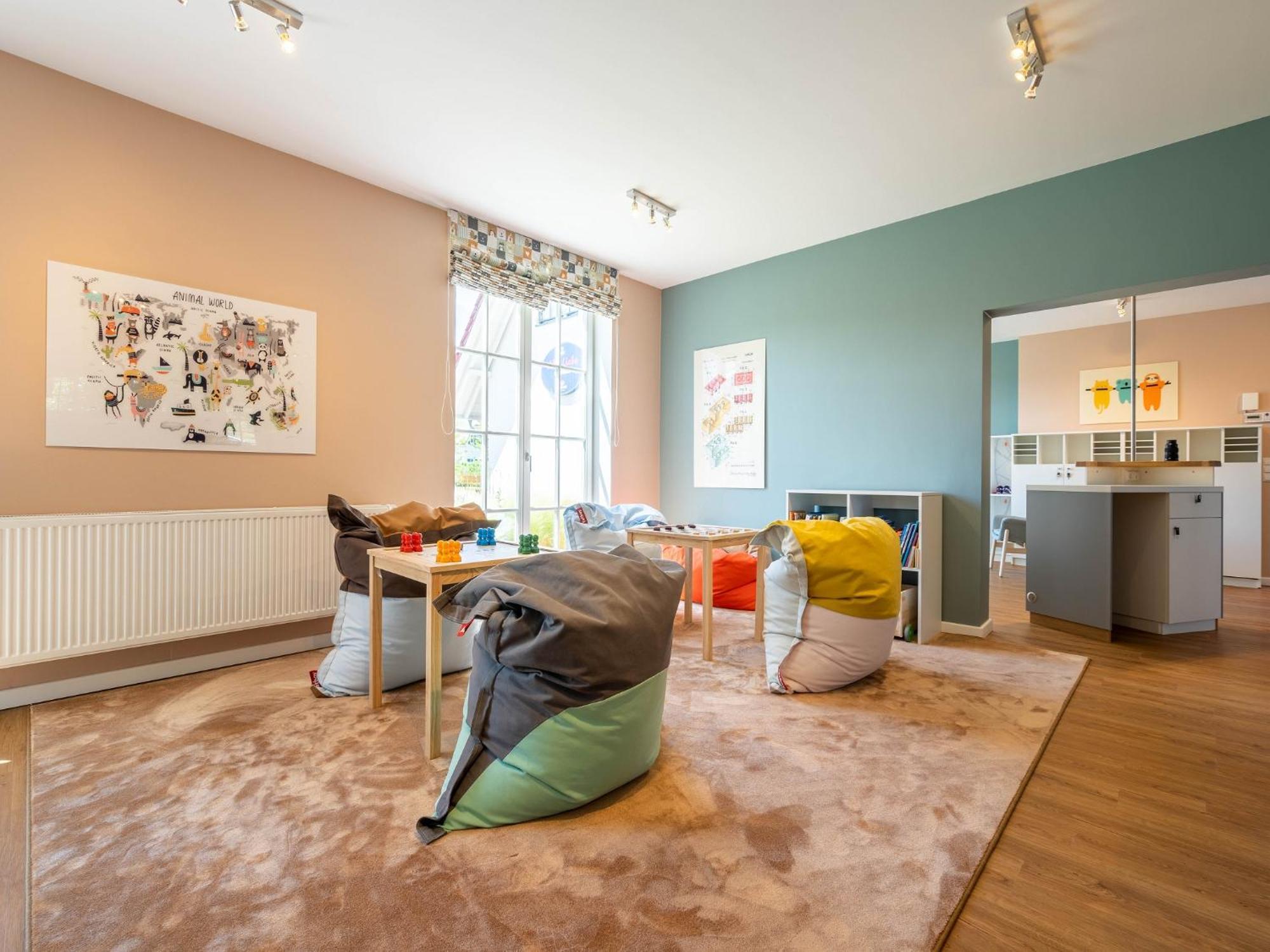 Reetland Am Meer - Luxusplus Reetdachvilla Mit 4 Schlafzimmern, Aussensauna, Loungebereich Und Kamin G07 Dranske Esterno foto