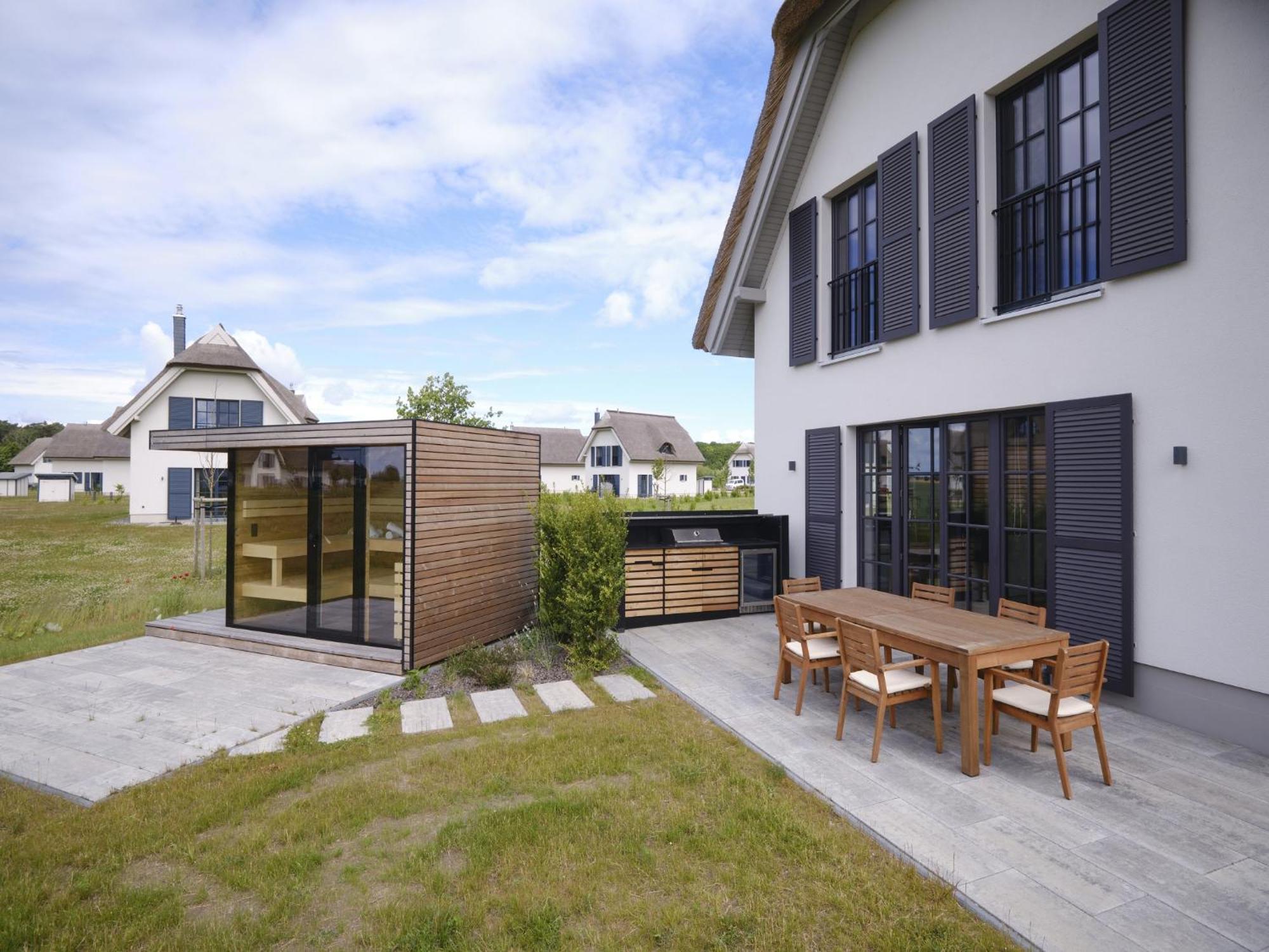 Reetland Am Meer - Luxusplus Reetdachvilla Mit 4 Schlafzimmern, Aussensauna, Loungebereich Und Kamin G07 Dranske Esterno foto
